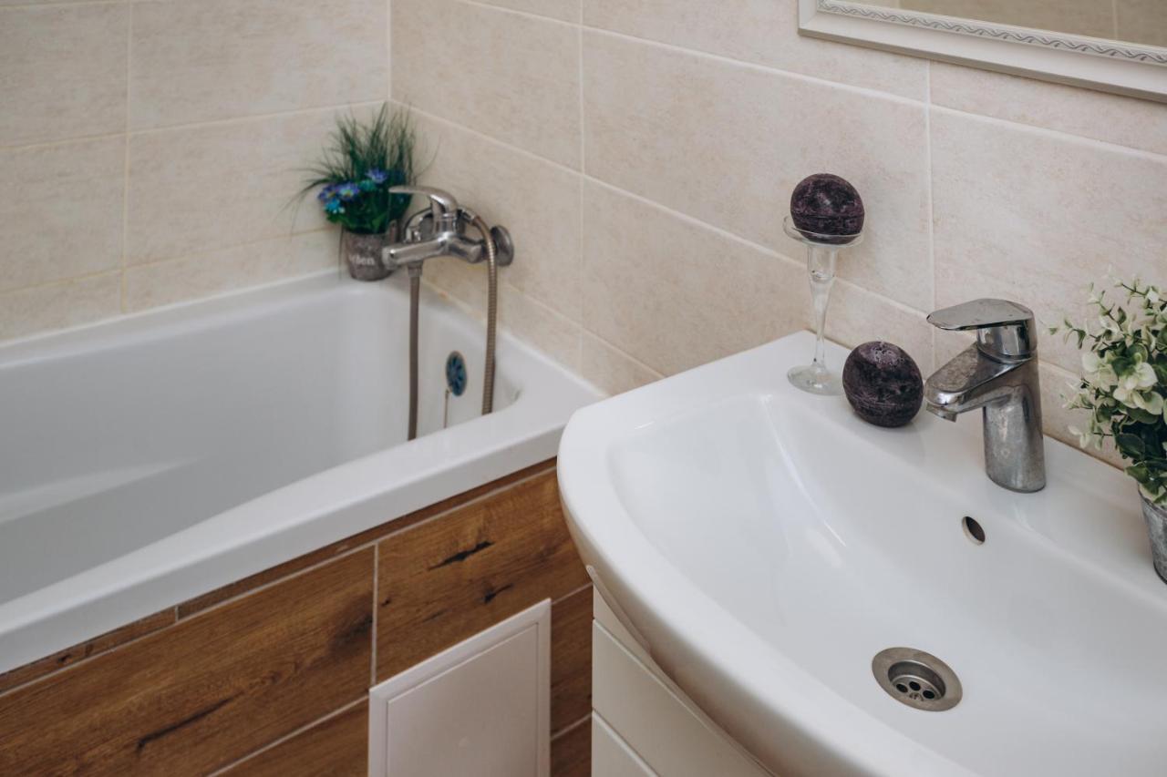 Luxe Apart-Hotel Near Lavina New Building 1 Floor سومي المظهر الخارجي الصورة